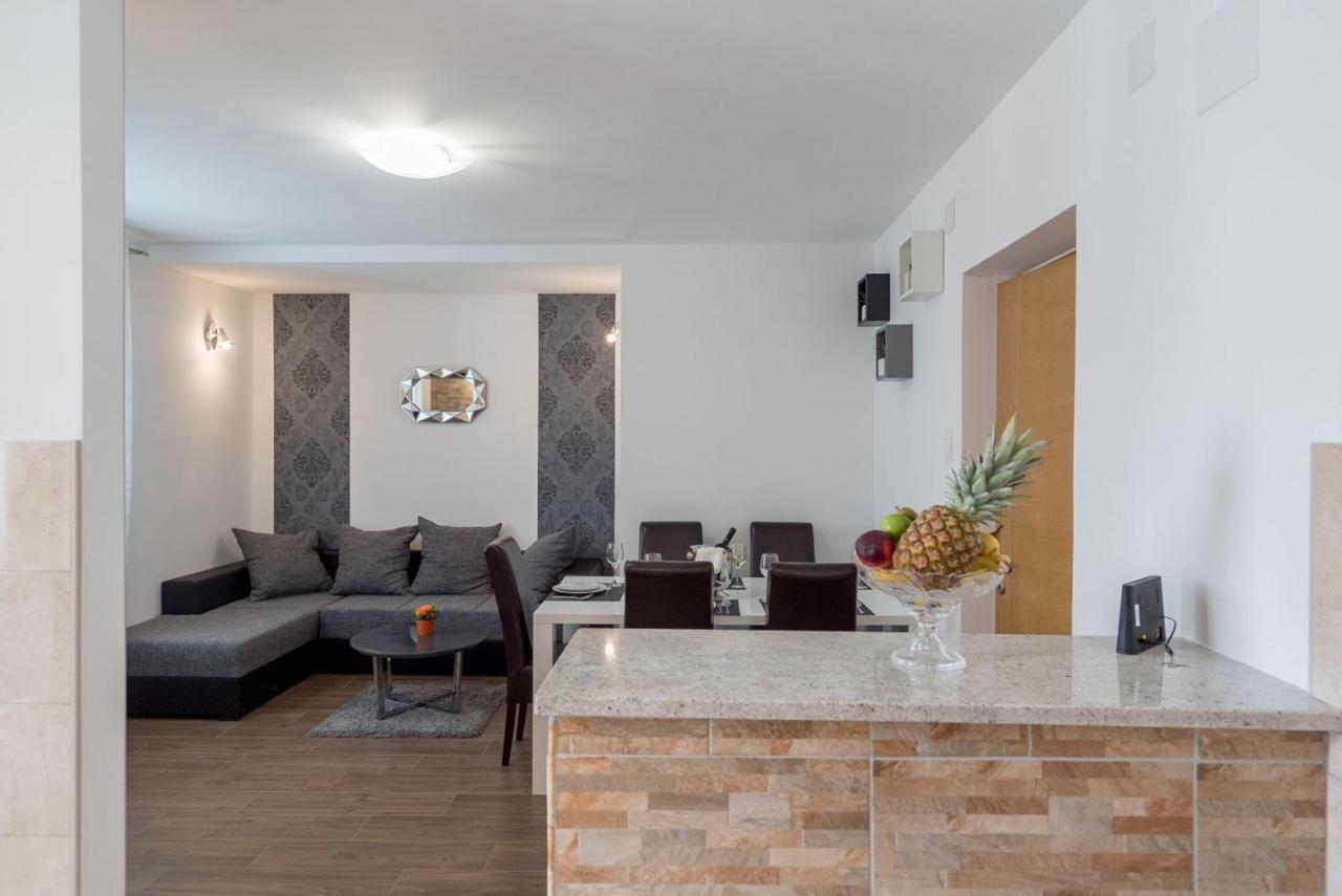 Apartment Anteo Free Parking Сплит Экстерьер фото